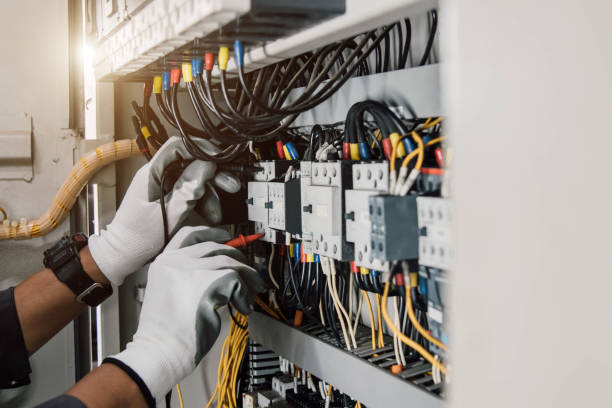 Best Local Electrician Companies  in Haltom City, TX